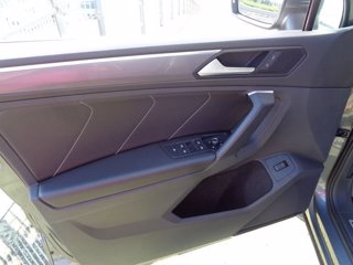 VOLKSWAGEN Tiguan 2.0 TDI 150 CV SCR DSG 4MOTION R-Line