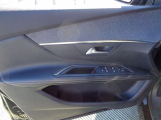 PEUGEOT 3008 BlueHDi 130 S&S GT Line