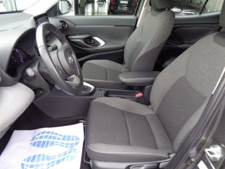 TOYOTA Yaris Cross 1.5 Hybrid 5p. E-CVT Business