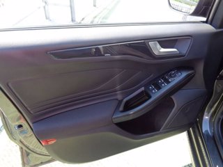 FORD Focus 1.0 EcoBoost Hybrid 125cv ST-Line