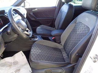 VOLKSWAGEN Tiguan 2.0 tdi r-line 150cv dsg