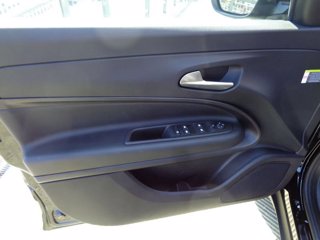 JEEP Avenger 1.2 turbo e-hybrid mhev altitude fwd 110cv edct6