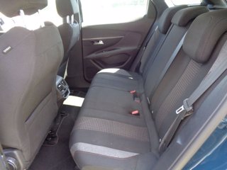 PEUGEOT 3008 BlueHDi 130 S&S EAT8 Active Pack