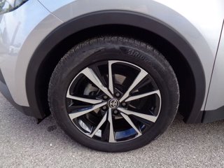 TOYOTA C-HR 1.8 HV Trend